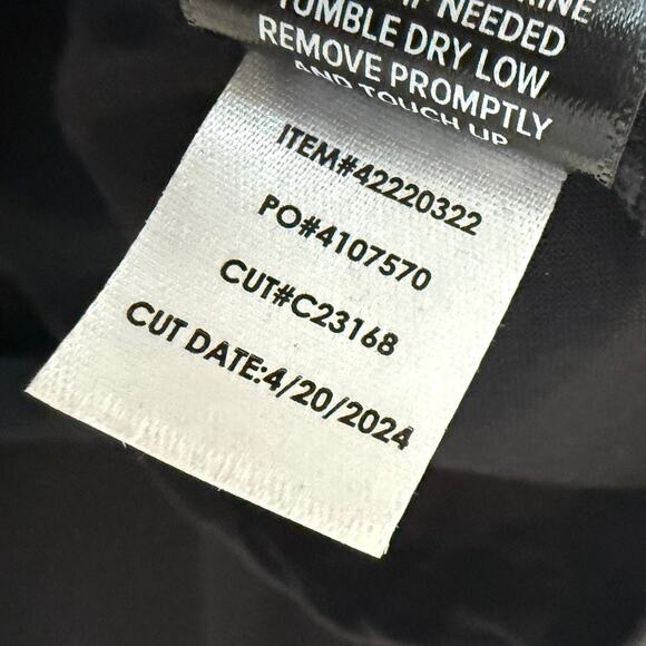 New Torrid Challis 0 sleeveless cropped shell top blouse TS 2795 - Picture 6 of 9